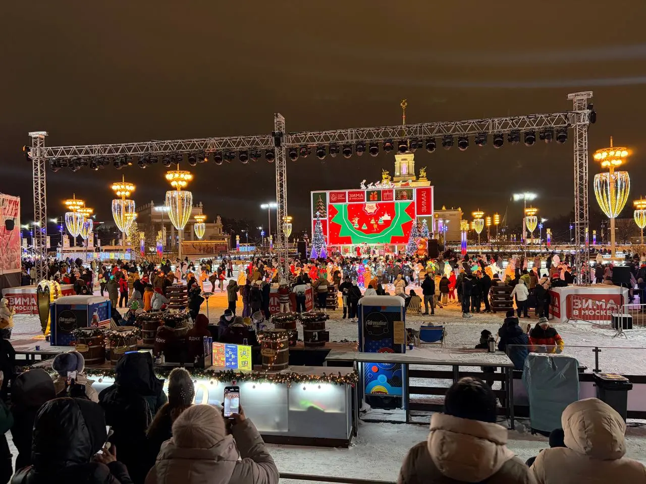 С Новым годом🎄 | Сетка — социальная сеть от hh.ru