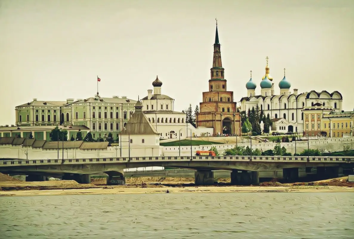 ЧТО СКРЫВАЮТ БЕРЕГА ЗАПОВЕДНОЙ РЕКИ В ГОРОДЕ КАЗАНЬ? | Сетка — социальная сеть от hh.ru