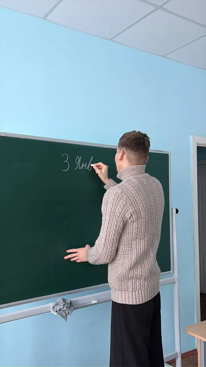 Мы в школе в Великом Устюге 🧠 | Сетка — социальная сеть от hh.ru