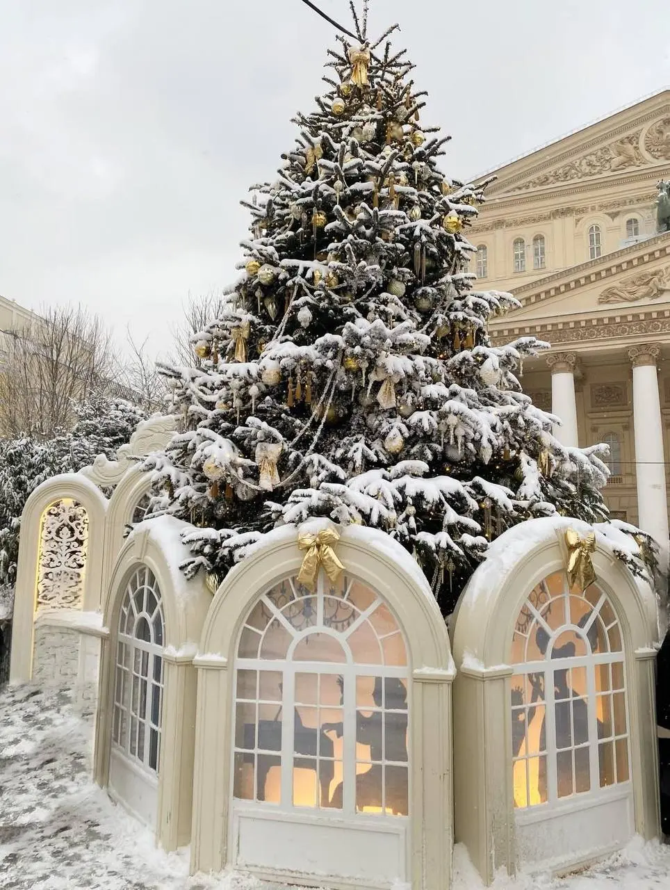 ❄️Снежную сказку можно наблюдать рядом с Большим театром
📲Подпишитесь на Вдвижении
#бесплатно
В этом посте были ссылки, но мы их удалили по правилам Сетки | Сетка — социальная сеть от hh.ru