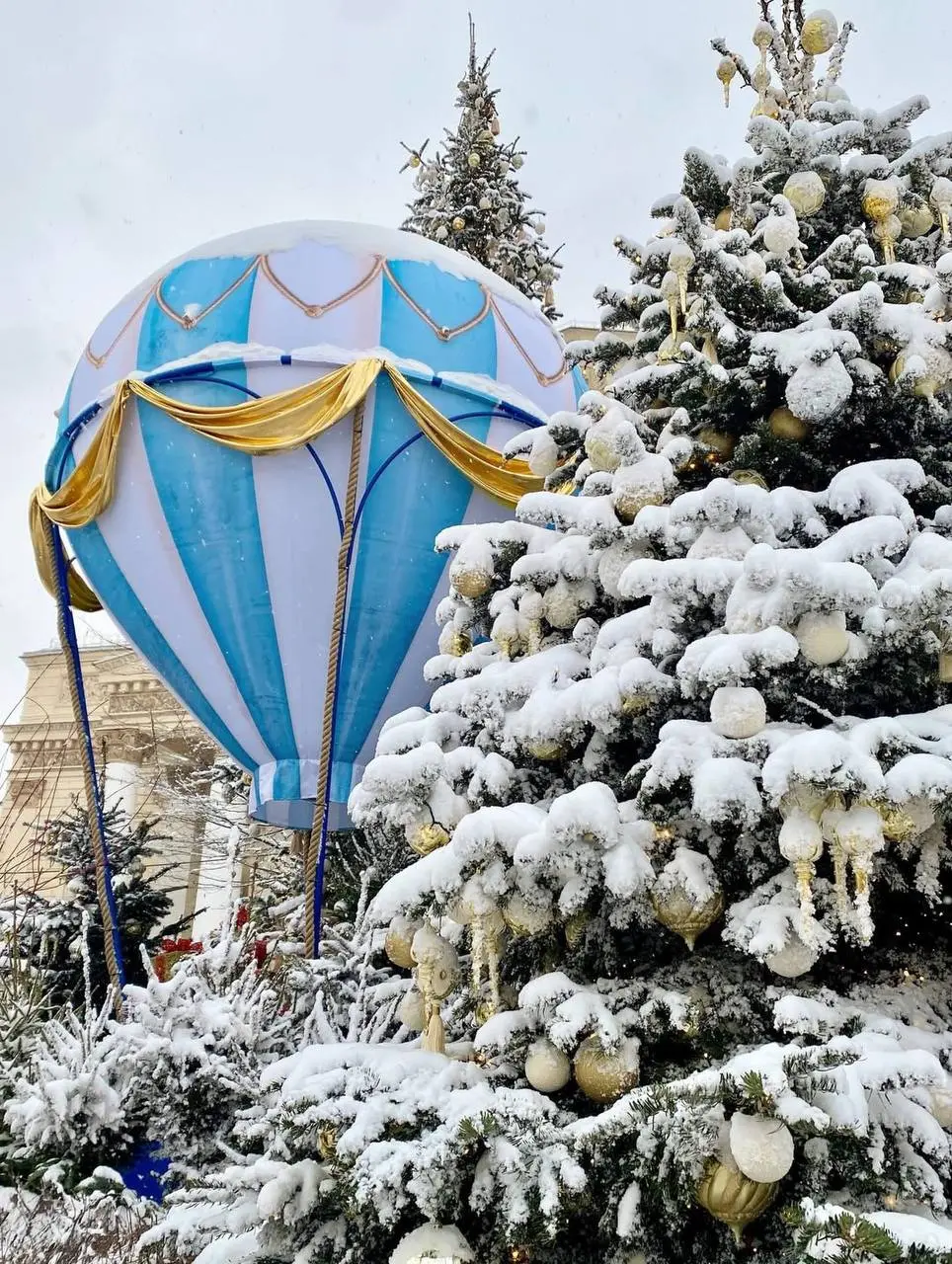 ❄️Снежную сказку можно наблюдать рядом с Большим театром
📲Подпишитесь на Вдвижении
#бесплатно
В этом посте были ссылки, но мы их удалили по правилам Сетки | Сетка — социальная сеть от hh.ru