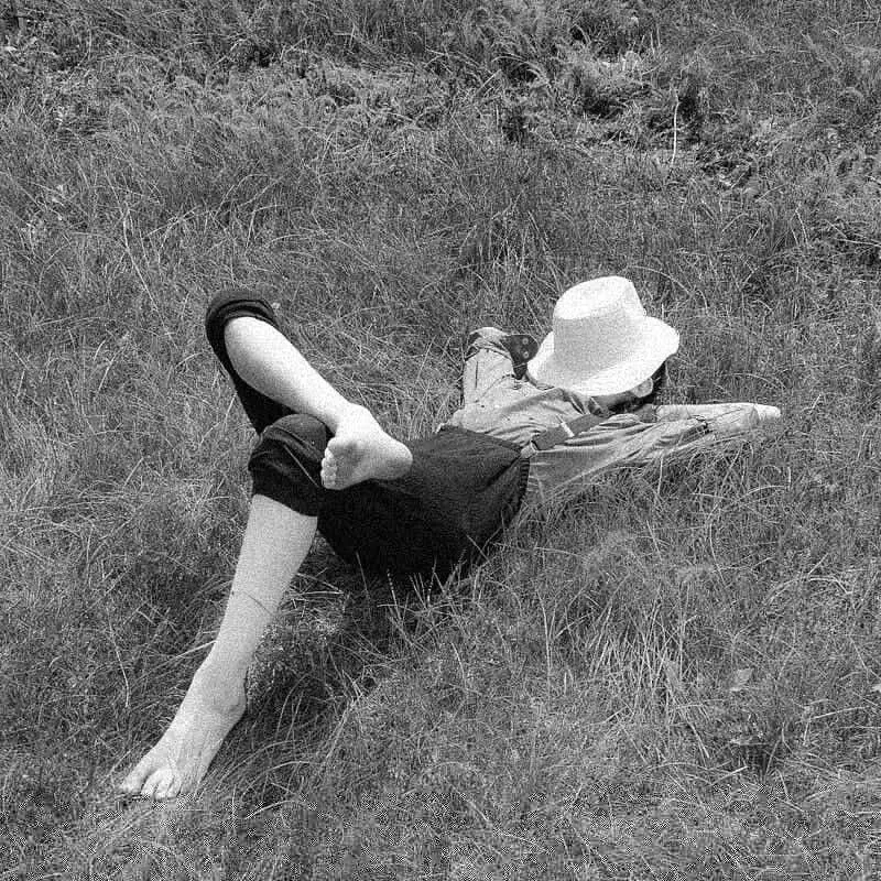 © Мaрк Твeн: отрывок из книги «Тoм Сойeр»:
Том подумaл, что жить на свете не так уж плохо | Сетка — социальная сеть от hh.ru