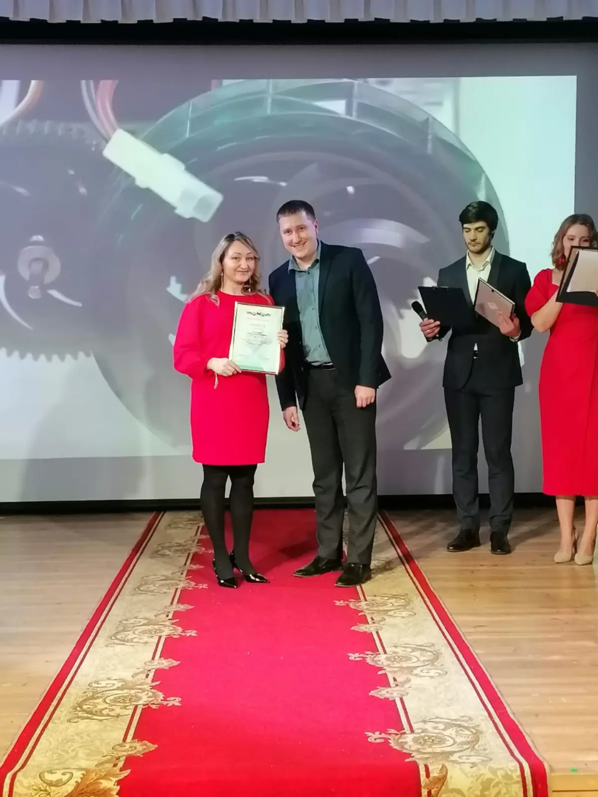 Итоги моего 2025 года | Сетка — социальная сеть от hh.ru