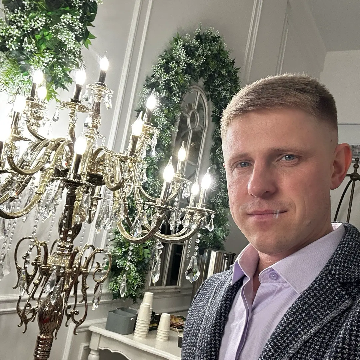 Анатолий Баранов