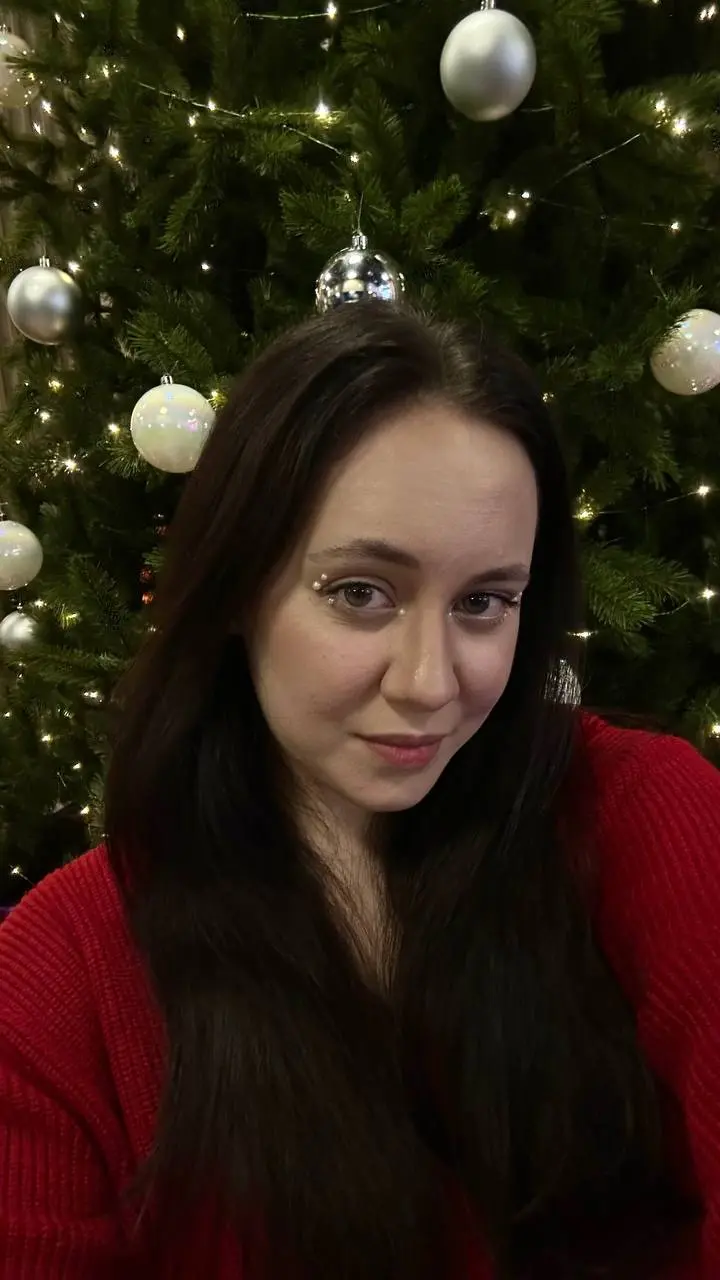 Друзья, с наступившим!
Такое новогоднее настроение было до праздника. Несмотря на отсутствие снега в Питере вплоть на 30-го декабря. Все получилось
2025-й был удивительным | Сетка — социальная сеть от hh.ru