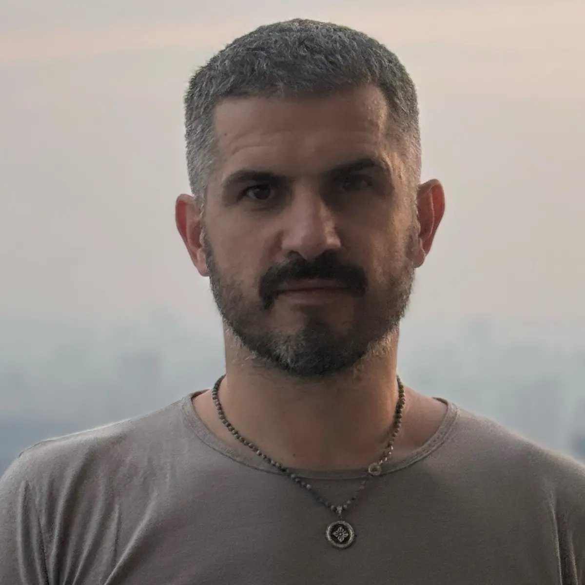 Ник Ровней | Сетка — социальная сеть от hh.ru