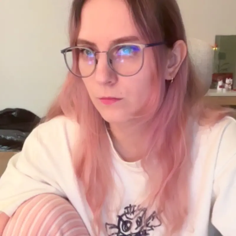 Christina Falshunova | Сетка — социальная сеть от hh.ru