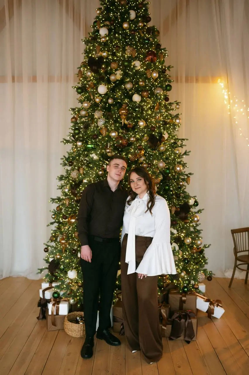🌲🎄▫️▫️▫️▫️🎄🎄
Первая неделя праздников пролетела как один день▫️
Где мы уже только не были и чего не делали🤡 И театр был, и каток был, и прогулка в центре была⛸️ Даже по магазинам успели пройтись🚙
А вы... | Сетка — социальная сеть от hh.ru