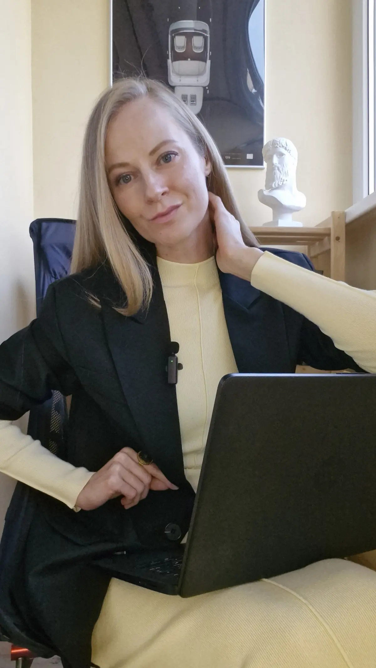 ПРОДВИЖЕНИЕ 360. Все каналы продвижения. С моим личным сопровождением.
Завести блог - это не маркетинг.
Маркетинг - это быть в публичном поле постоянно. Реагировать на инфоповоды. Давать пользу | Сетка — социальная сеть от hh.ru