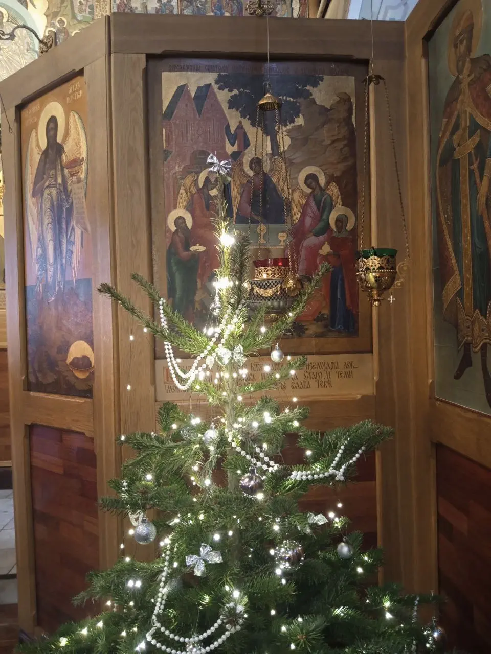 С Рождеством Христовым 🎄 | Сетка — социальная сеть от hh.ru