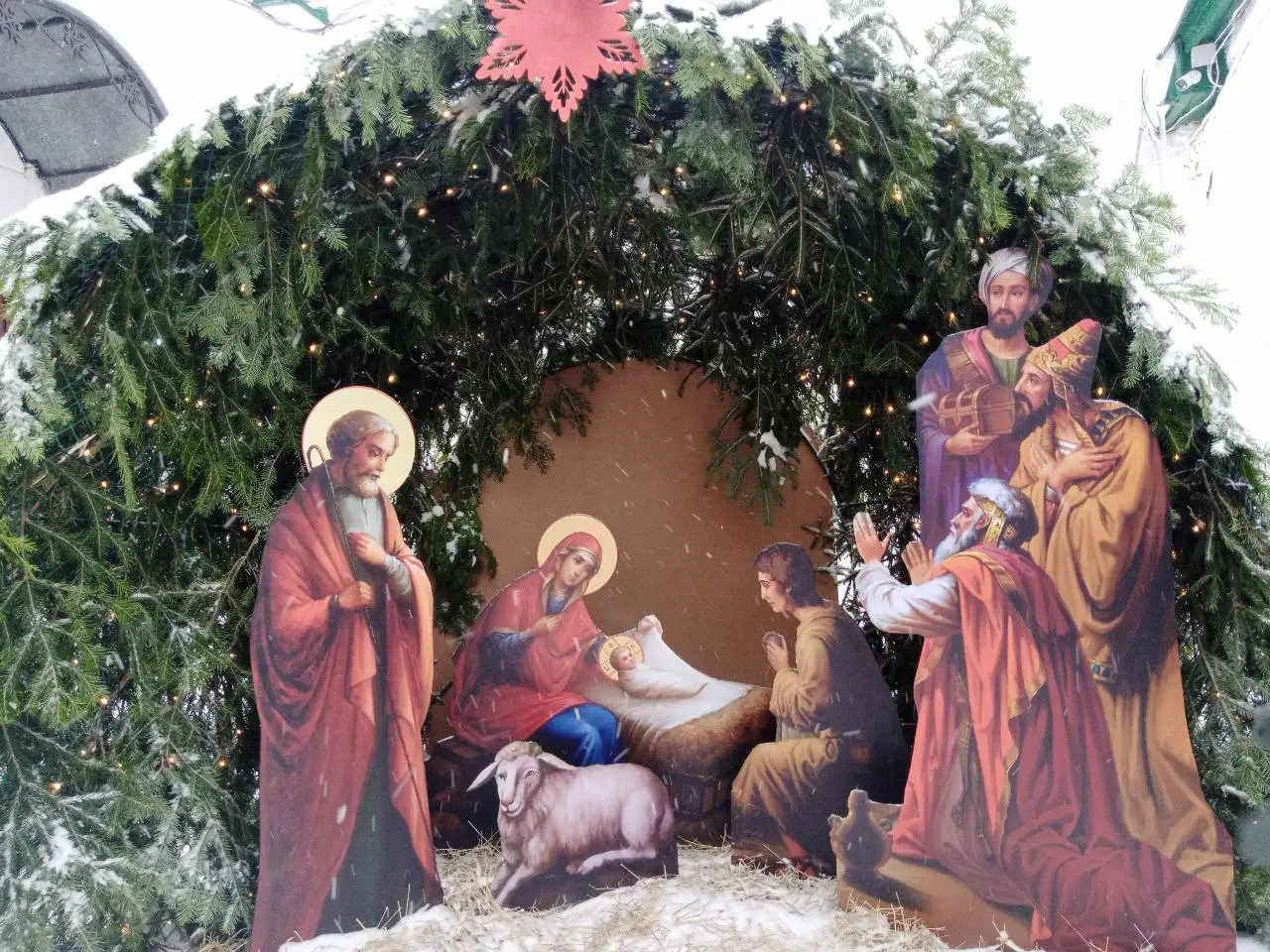 С Рождеством Христовым 🎄 | Сетка — социальная сеть от hh.ru