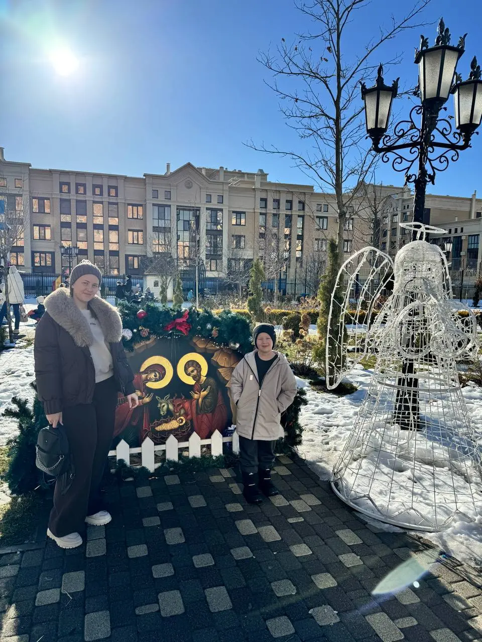 С Рождеством 🎄 мои дорогие!
{Пусть у вас случится всё самое сокровенное. Близкие и любимые будут рядом! А вы будете счастливы от того, что вы на своем месте в жизни!}
Обнимаю 🥰 | Сетка — социальная сеть от hh.ru