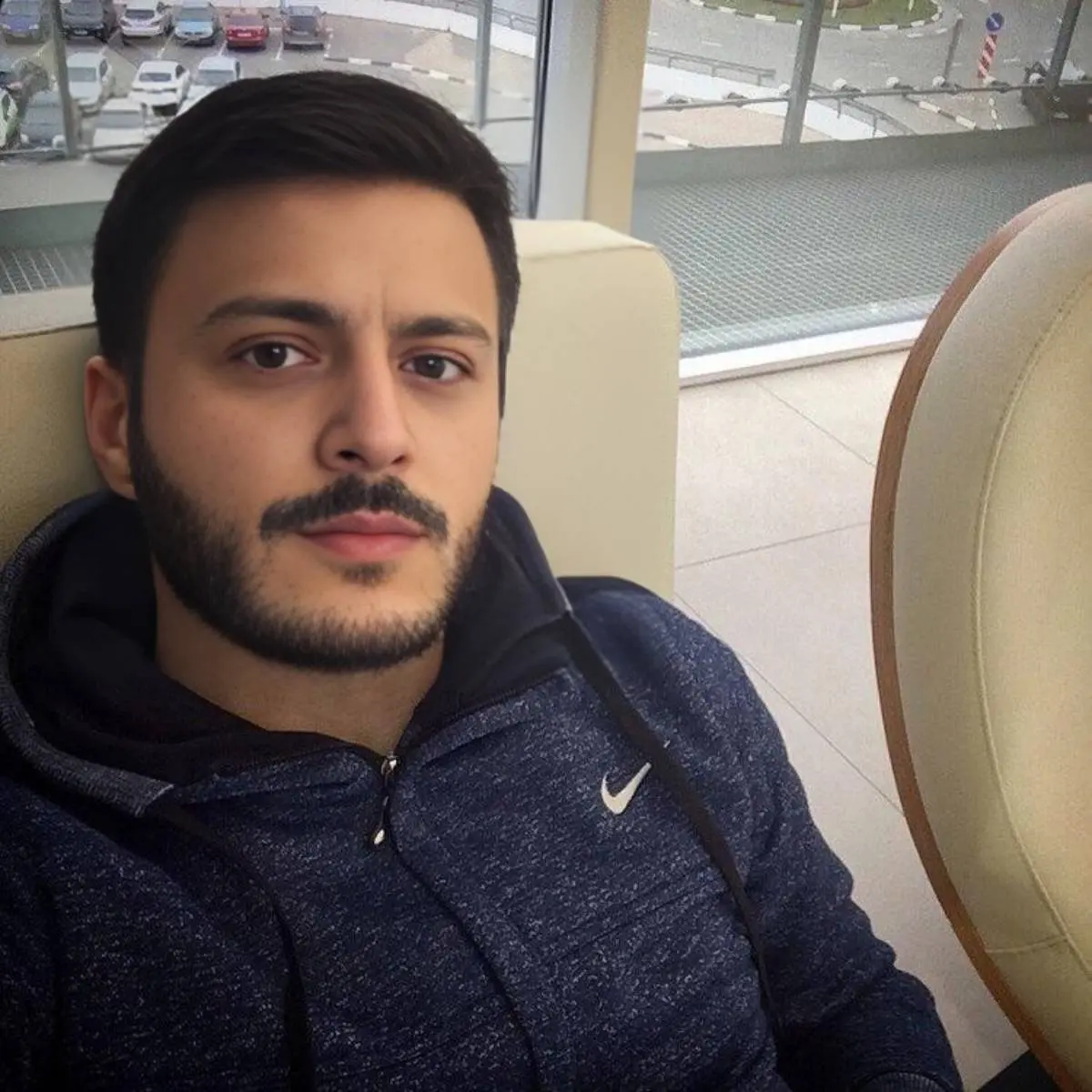 Дмитрий Мельников