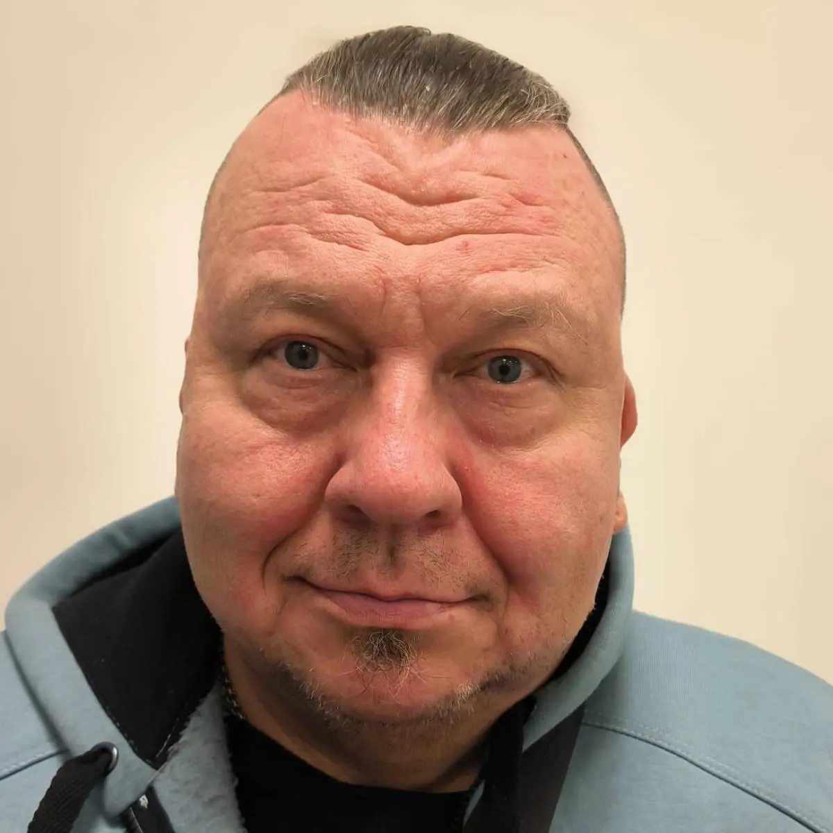 Павел Сметаннтков