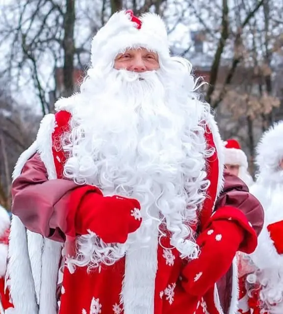 🎅🏼Забег Дедов Морозов пройдет в парке «Фили»
10 января
Каждый может превратиться в героя зимней сказки — Деда Мороза, Снегурочку, снежинку или любого другого зимнего персонажа | Сетка — социальная сеть от hh.ru