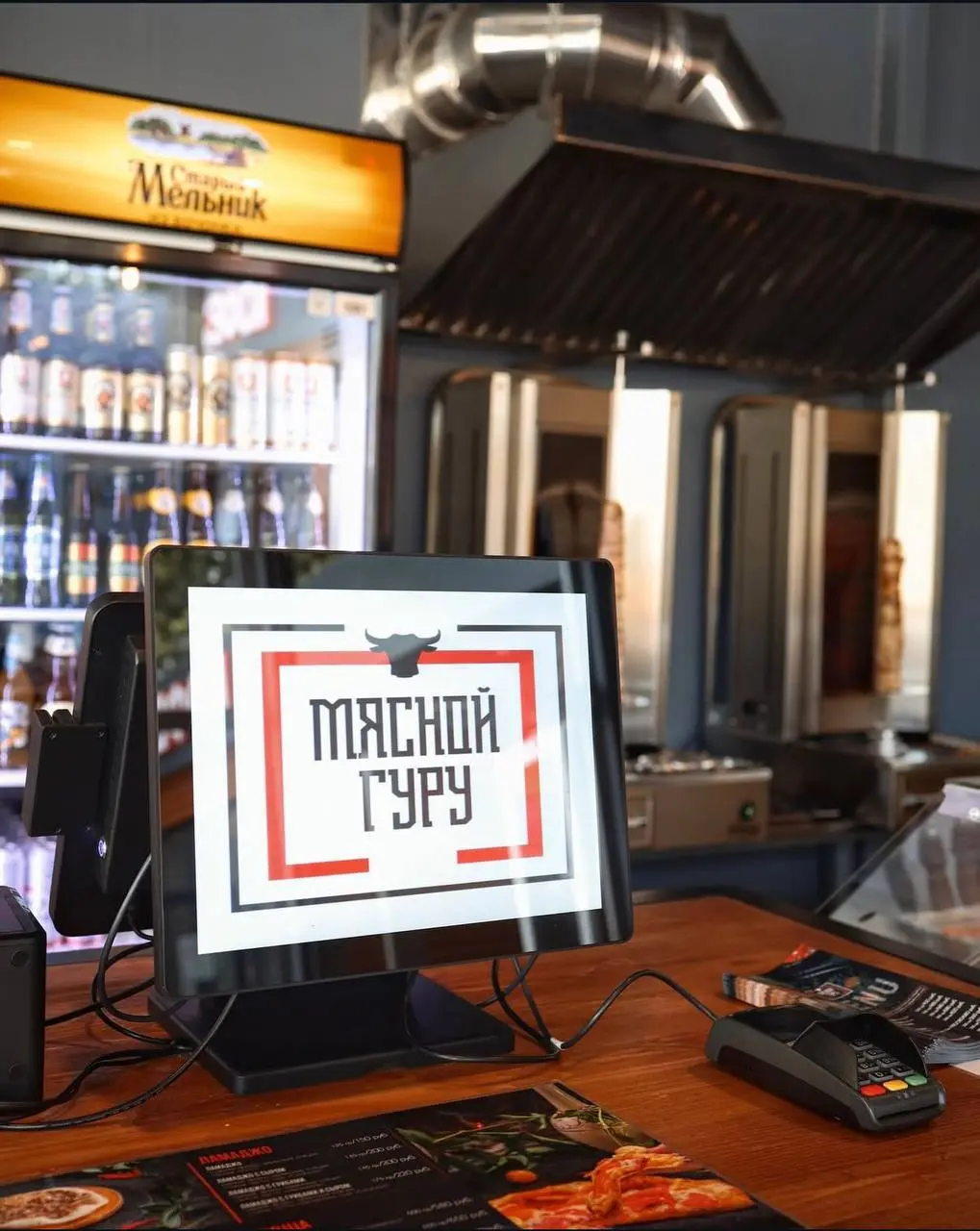 АДМИНИСТРАТОР-КАССИР
От 85 000₽
Кафе «Мясной гуру»
• Москва, м. Ботанический сад / м. Владыкино
• Рестораны/Кафе
Jober - удобный mini app с быстрым доступом к вакансиям» | Сетка — социальная сеть от hh.ru