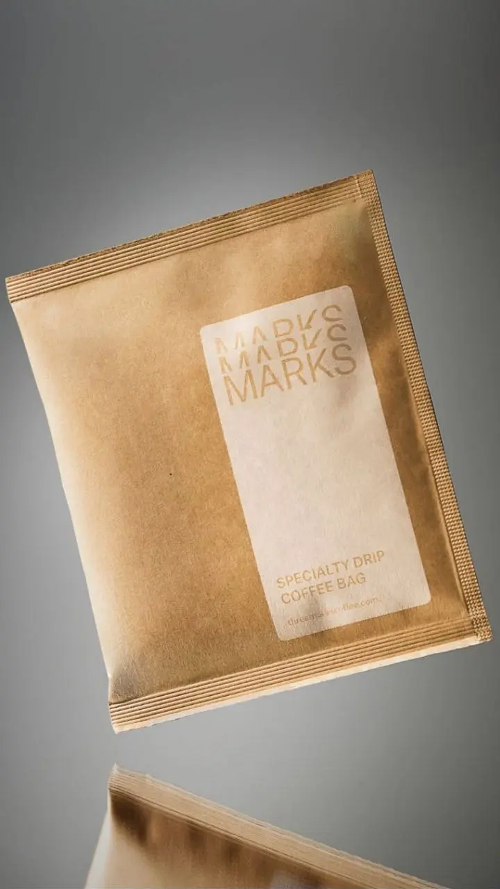 9 разных форматов упаковки кофе у одного производителя.
Three Marks Coffee — испанская обжарочная и кофейня | Сетка — социальная сеть от hh.ru