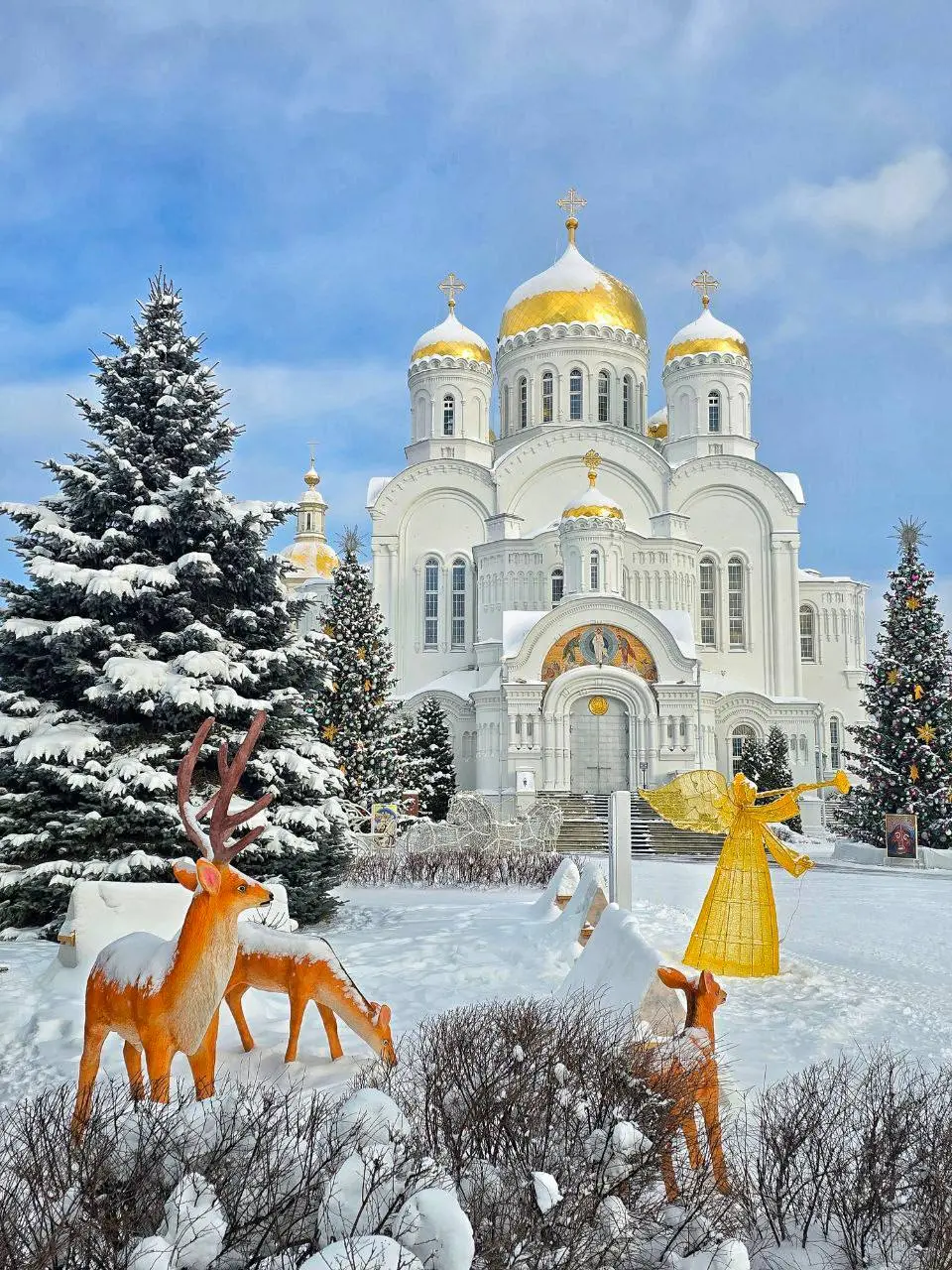 💫 В Золотое кольцо России добавят еще 49 городов и сел | Сетка — социальная сеть от hh.ru