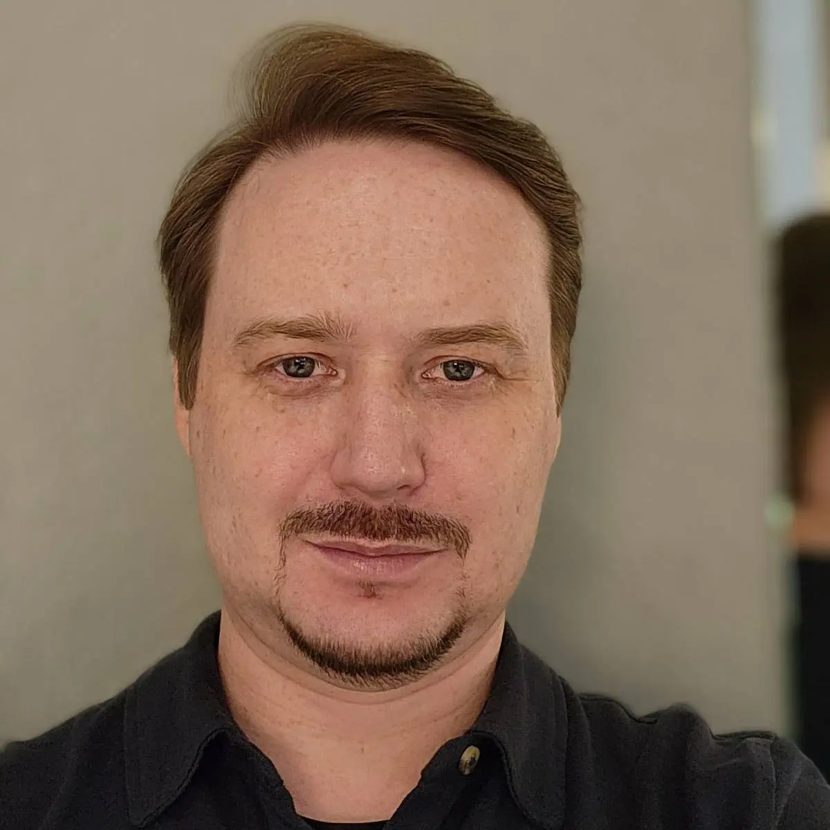 Александр Новокрещенов