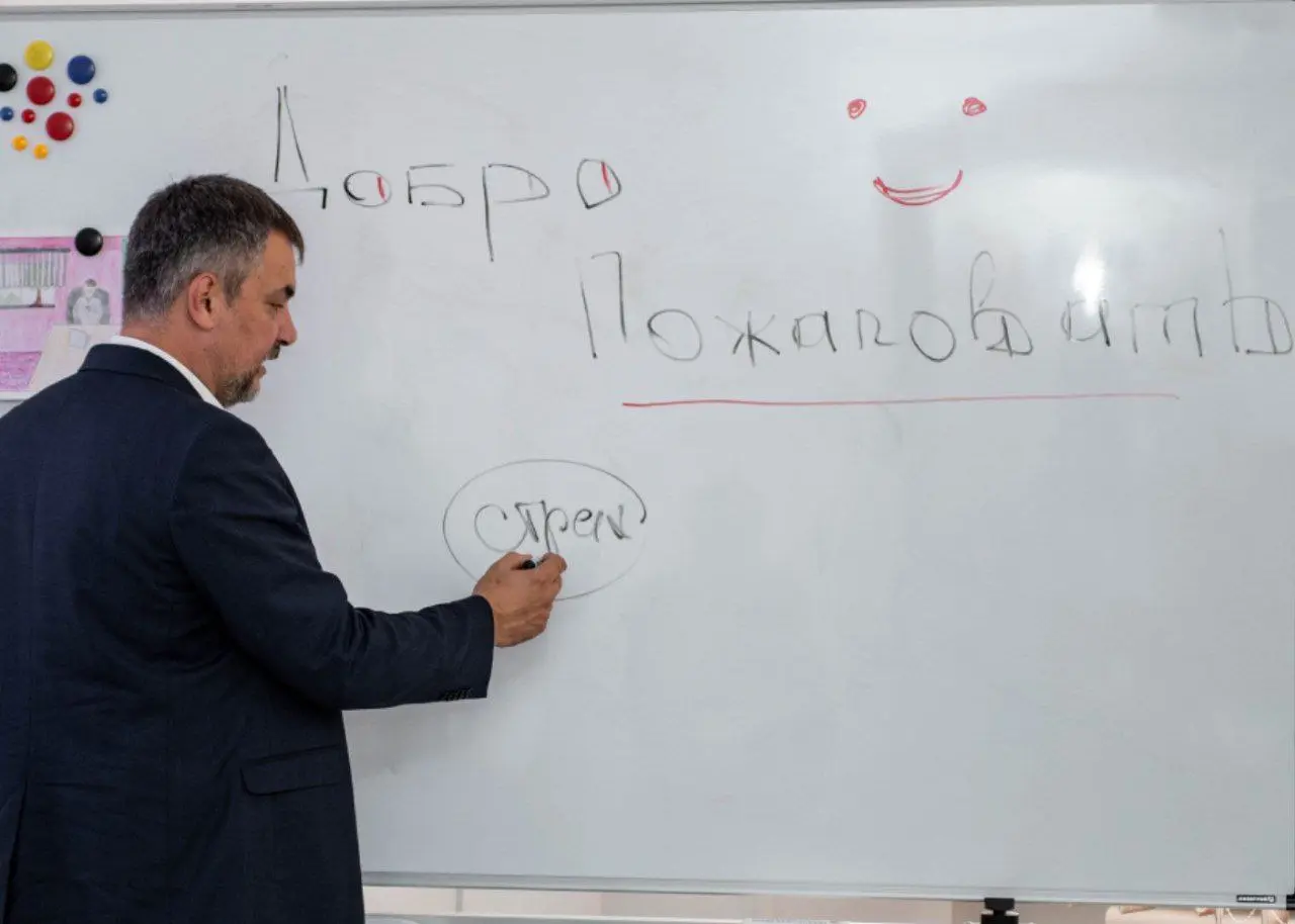 О продвижении в Telegram и не только
К счастью, я точно знаю, что помимо тех людей, которые ставят реакции на мои посты, их читает примерно в 10–15 раз больше | Сетка — социальная сеть от hh.ru