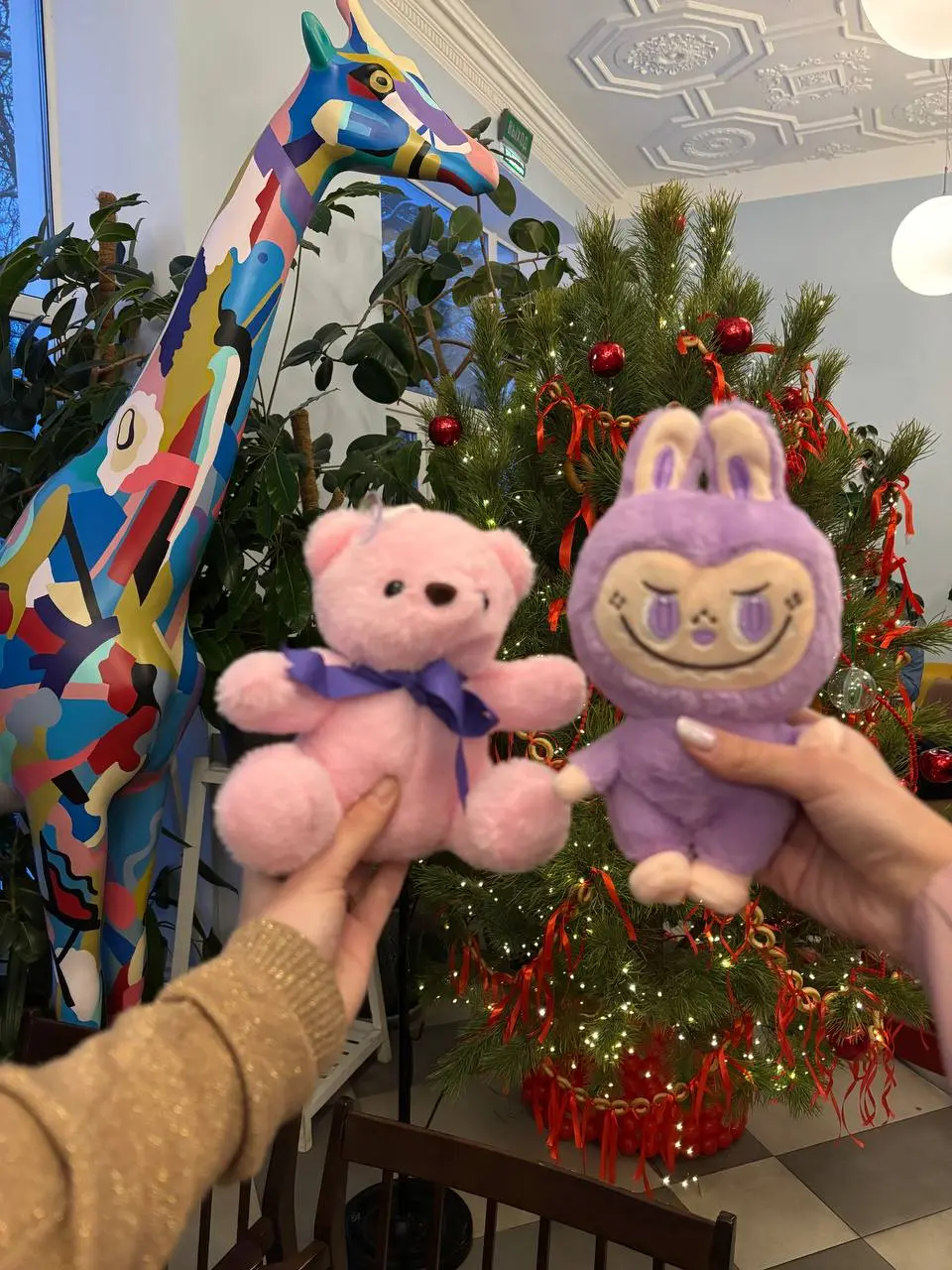 зарисовки январских 🥹💜
И с первым рабочим понедельником, господа!!! Хоть я уже и привыкла НЕ работать, у меня большие красивые планы на 2026,
поэтому я с превеликим кайфом врываюсь в неделю! А вы? | Сетка — социальная сеть от hh.ru
