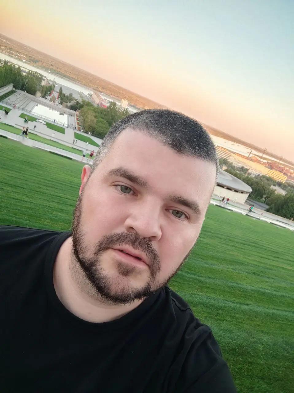 Эдурад Обухов