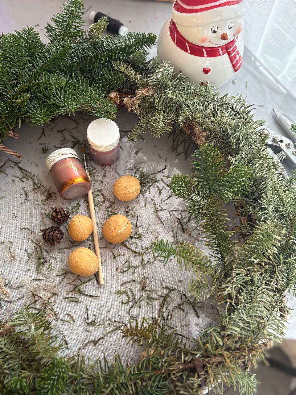 Зима продолжает засыпать нас снегом ⛄
Я уже пятый день сижу в снежном плену, занятия переносятся, запас продуктов заканчивается 😅
Зато у меня образовалось много времени на подготовку к занятиям, прохо... | Сетка — социальная сеть от hh.ru
