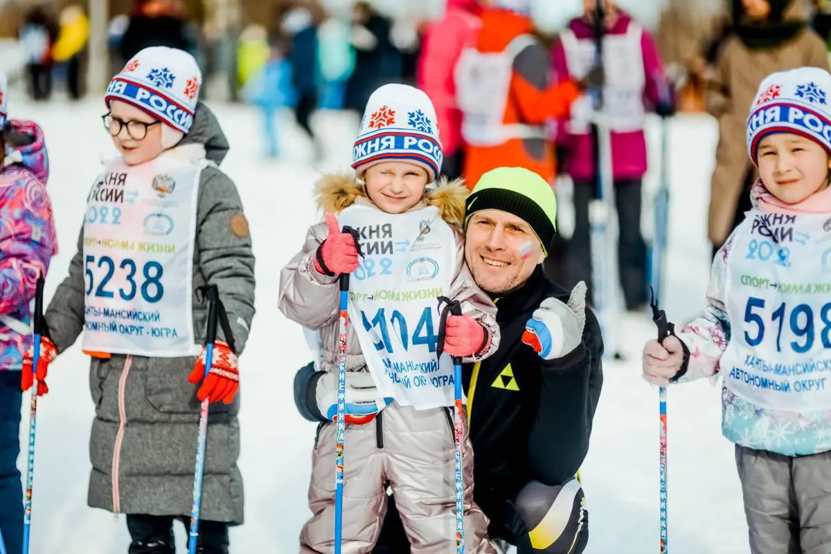 🎿Открылась регистрация на «Лыжню России»
Соревнования пройдут с 4 по 7 февраля, участие бесплатное. Дистанции — от 1 до 10 км для детей и взрослых, на старт выходят и любители, и профессионалы | Сетка — социальная сеть от hh.ru