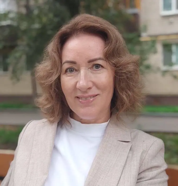 Елена Демакова