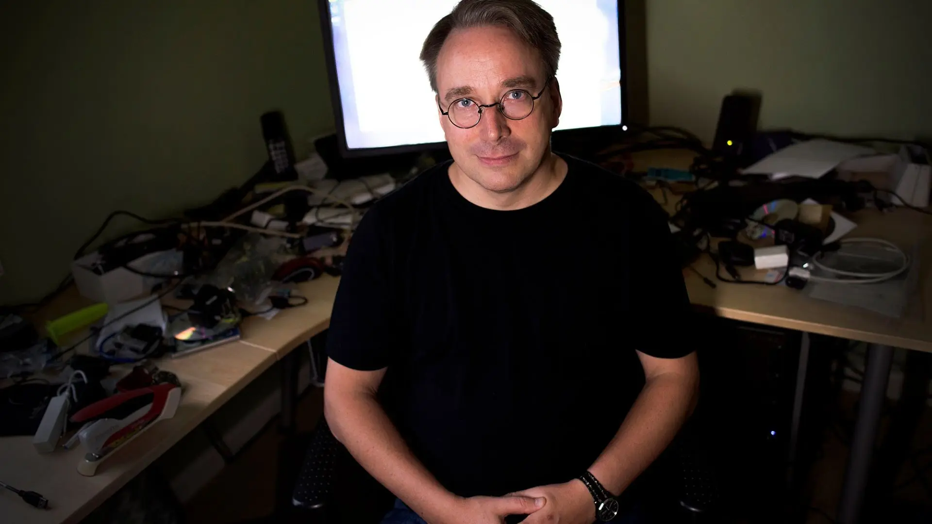 "Линус Торвальдс навайбкодил свой новый Open source проект" | Сетка — социальная сеть от hh.ru