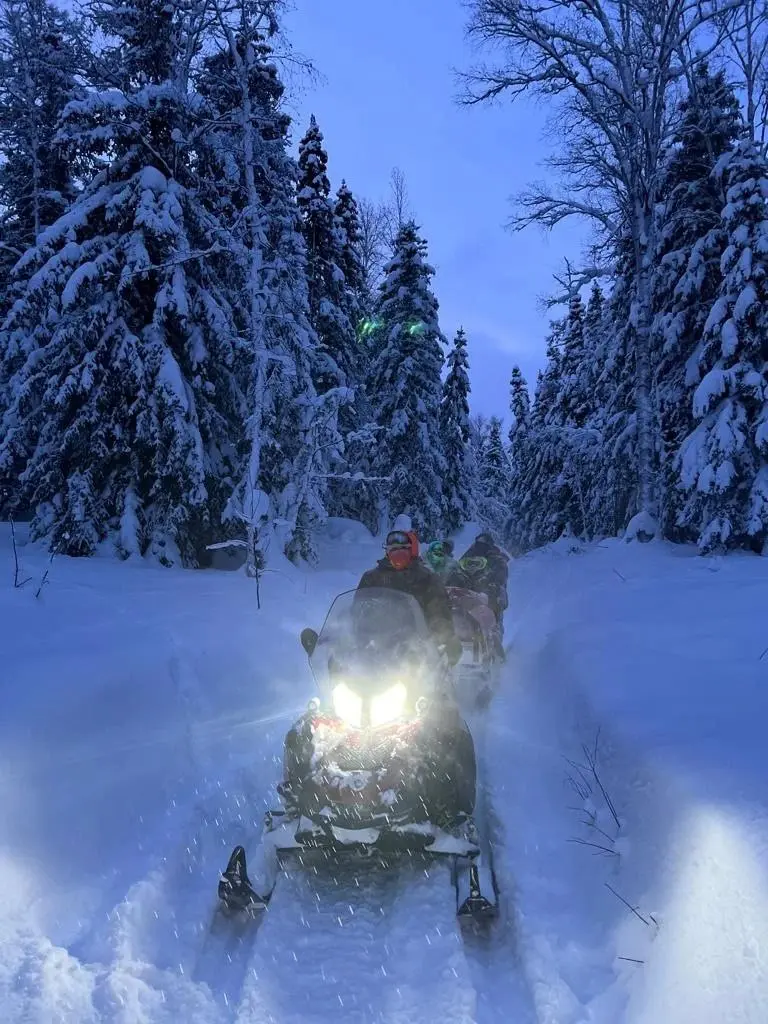 ❄🌲 Первые в этом году гости побывали в «Зимней сказке»
Так называется снегоходный маршрут, который проходит по Лазовскому участку Кроноцкого заповедника | Сетка — социальная сеть от hh.ru
