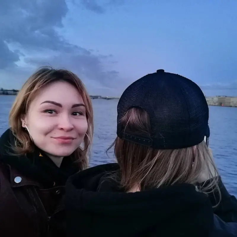 😅 Однажды я улетела в Питер..
И вернулась..
А ведь есть, кто влюбляется в белые ночи, культуру, архитектуру, разводные мосты, или в каждый мост по отдельности через канал Грибоедова | Сетка — социальная сеть от hh.ru