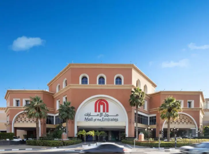 К 2026 году Объединённые Арабские Эмираты готовятся к масштабному обновлению торговой инфраструктуры: в стране запланировано открытие семи новых моллов и серьёзная модернизация двух действующих флагма... | Сетка — социальная сеть от hh.ru