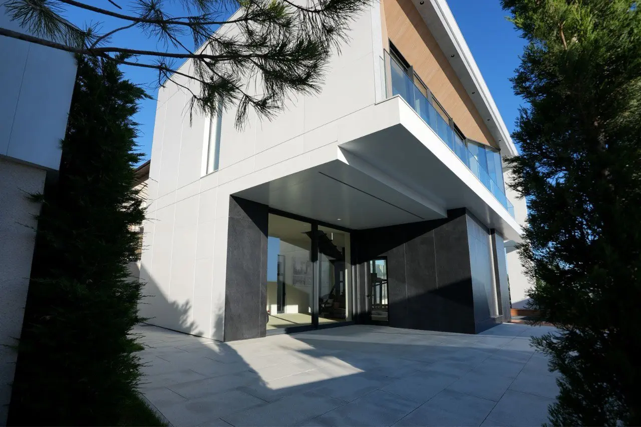 ‼️ВИЛЛА ПРЕМИУМ-КЛАССА В ЦЕНТРЕ АДЛЕРА‼️ — ДЛЯ ТЕХ, КТО ПОНИМАЕТ СТОИМОСТЬ НАСТОЯЩЕГО КАЧЕСТВА
🪙Цена: 83 млн.р | Сетка — социальная сеть от hh.ru