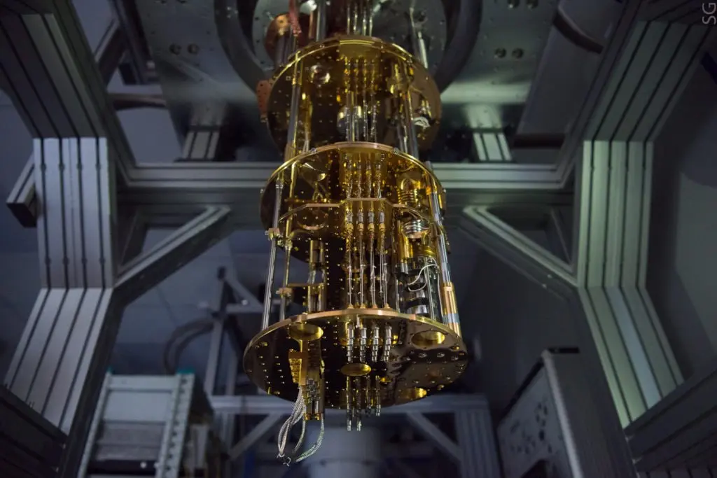 ⏺ В России создан первый квантовый компьютер на кусептах
Российский квантовый центр разработал процессор на основе 26 ионов кальция, каждый из которых представляет собой семиуровневый кусепт, способны... | Сетка — социальная сеть от hh.ru