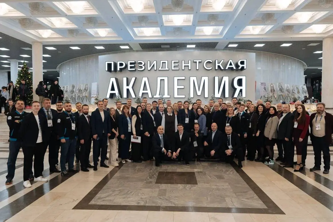🙂Модуль-2 EMPM: про управление и ответственность
Завершился очередной модуль EMPM в РАНХиГС. Формат насыщенный: стратегия, ИИ, государственная повестка, этикет, управление репутацией | Сетка — социальная сеть от hh.ru