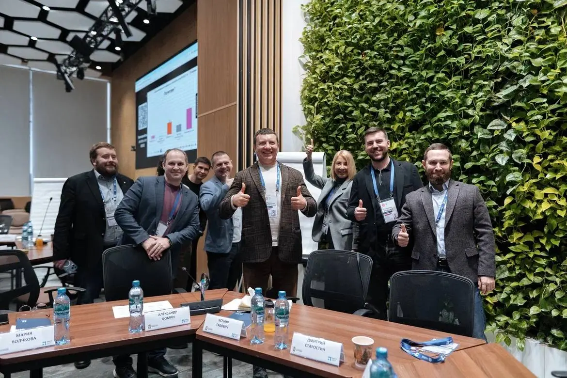 🙂Модуль-2 EMPM: про управление и ответственность
Завершился очередной модуль EMPM в РАНХиГС. Формат насыщенный: стратегия, ИИ, государственная повестка, этикет, управление репутацией | Сетка — социальная сеть от hh.ru