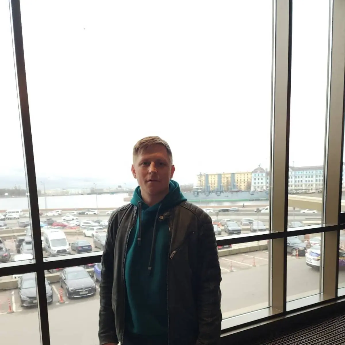 Роман Жданов
