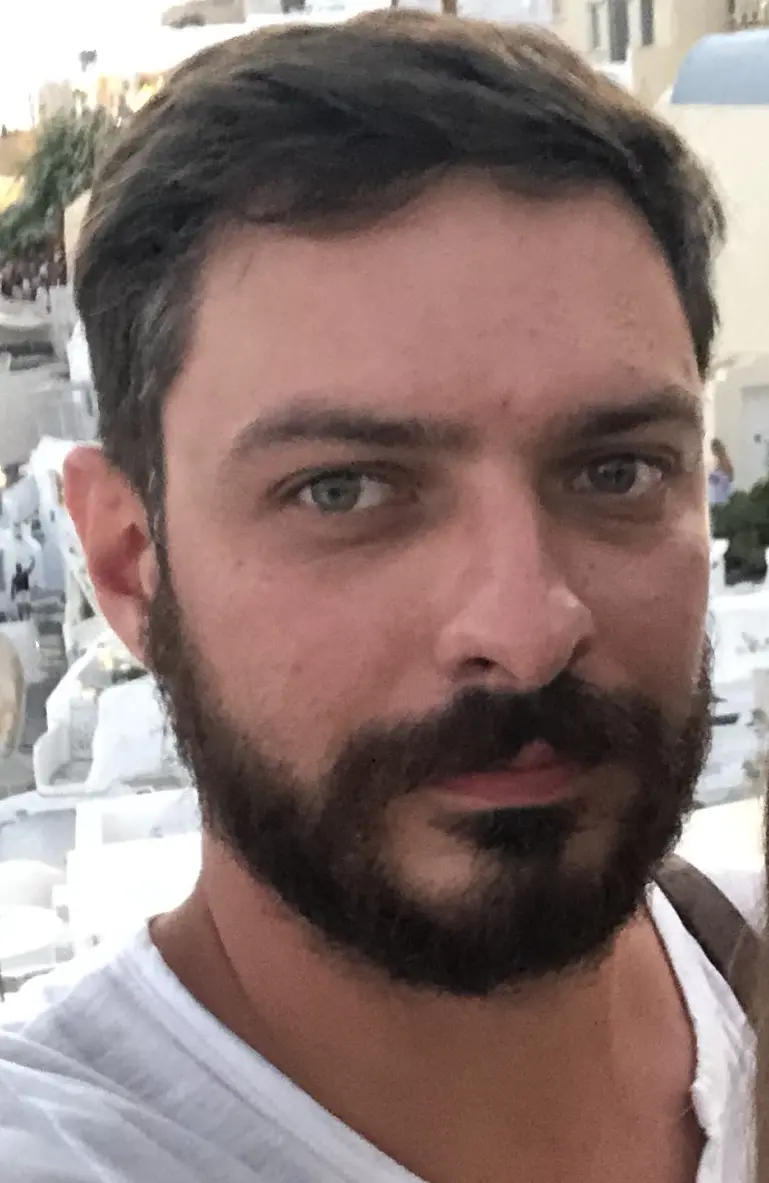 Антон Барсуков