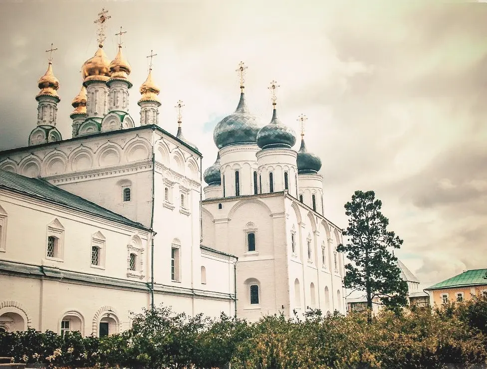 КОНТЕНТ-ОБЕСПЕЧЕНИЕ ДЕЯТЕЛЬНОСТИ ПРАВОСЛАВНЫХ МОНАСТЫРЕЙ | Сетка — социальная сеть от hh.ru