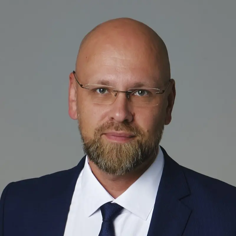 Александр Комаров | Сетка — социальная сеть от hh.ru