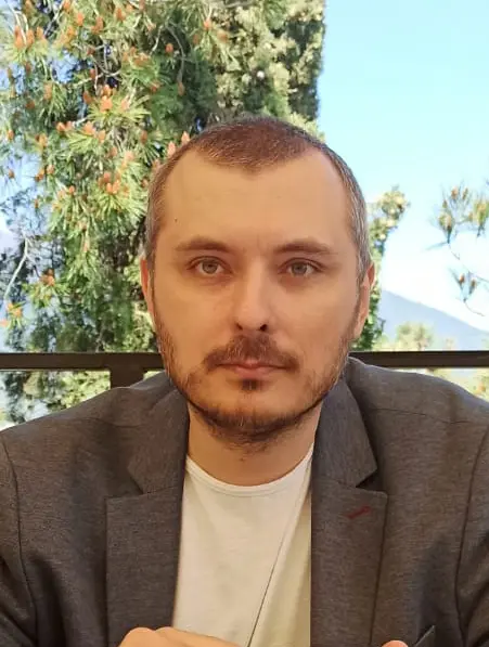 Евгений Кленов
