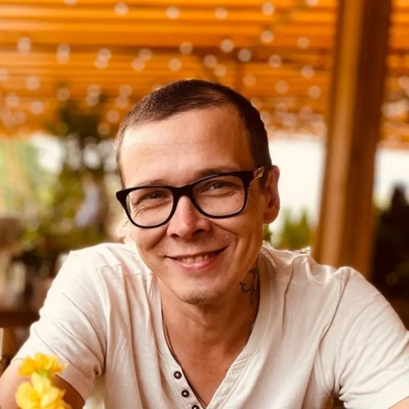 Stanislav Ivanov | Сетка — социальная сеть от hh.ru