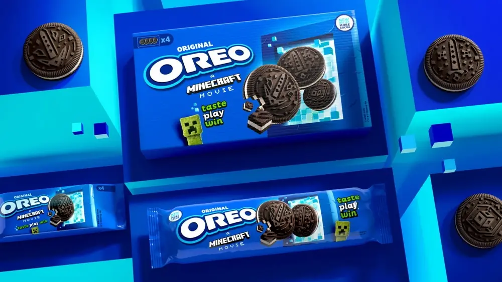 Агентство Otherly разработало дизайн упаковки лимитированного издания печенья Oreo приуроченный к выпуску фильма “Minecraft в кино” | Сетка — социальная сеть от hh.ru