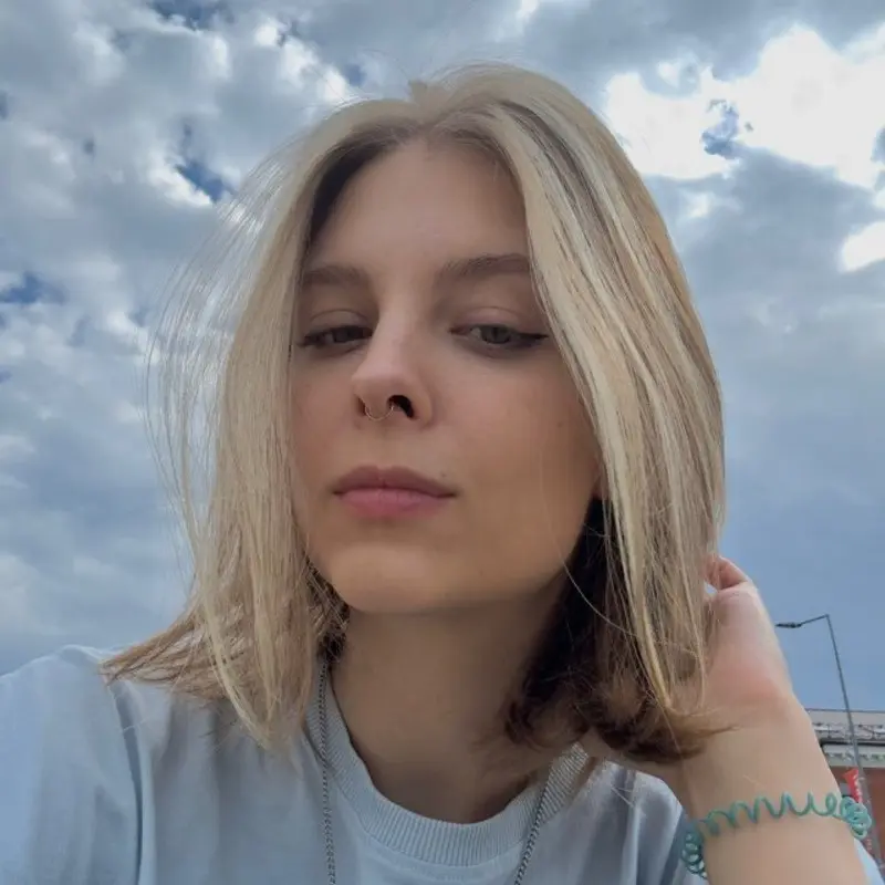 Ульяна Нижникова | Сетка — социальная сеть от hh.ru