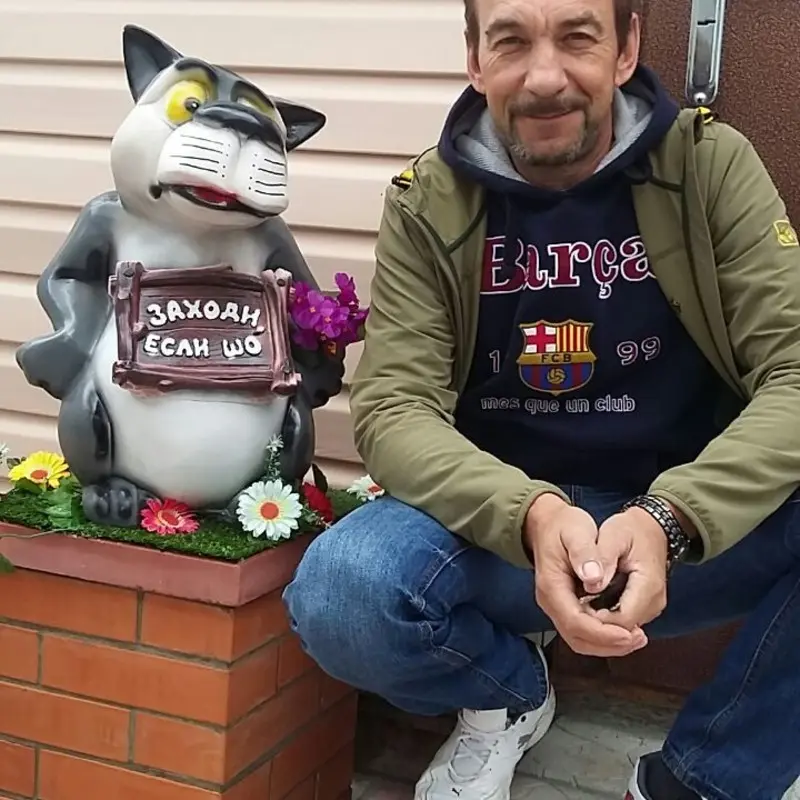 Дмитрий Султанов