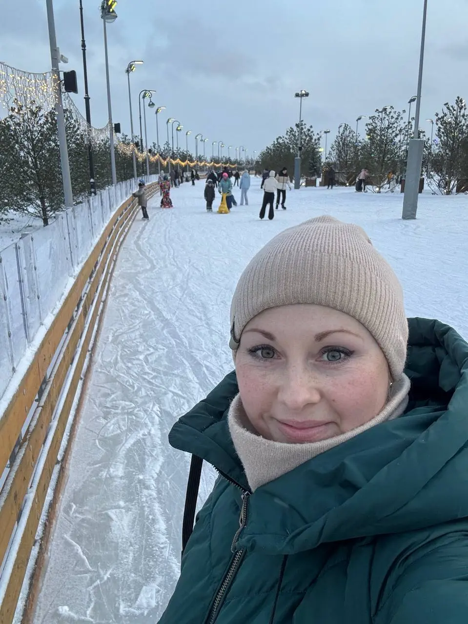 Ну что друзья, со всеми наступившими праздниками)))
Они прошли у меня просто супер- пупер- бомбически, в отличии от предыдущих лет 🔥
А как у вас? | Сетка — социальная сеть от hh.ru