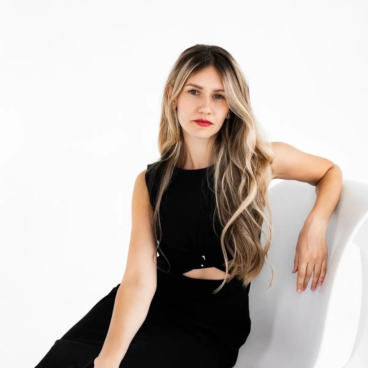 Любовь Янина | Сетка — социальная сеть от hh.ru