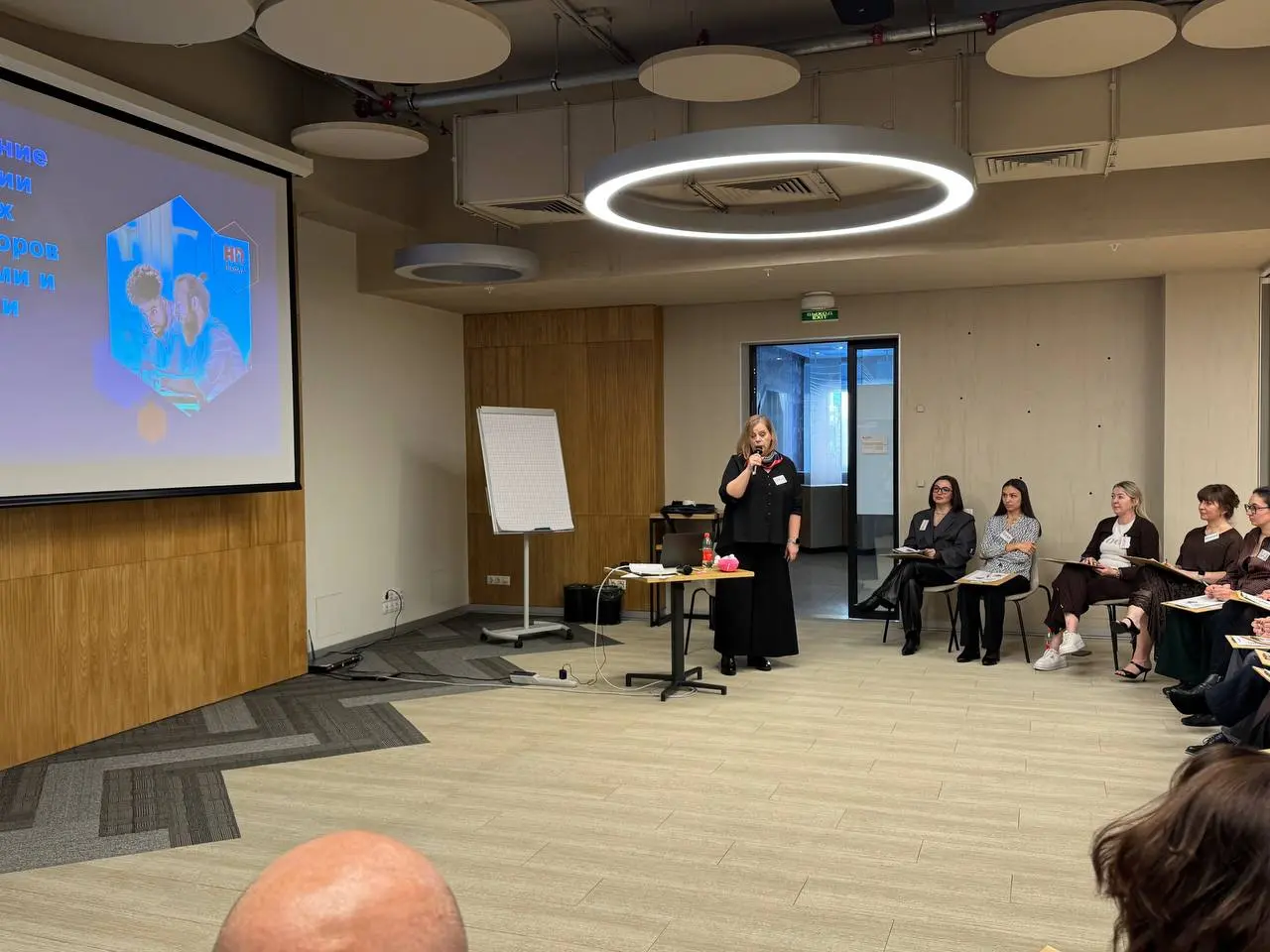 Тренинг в корпоративном формате: когда инвестиции в обучение реально работают
 | Сетка — социальная сеть от hh.ru