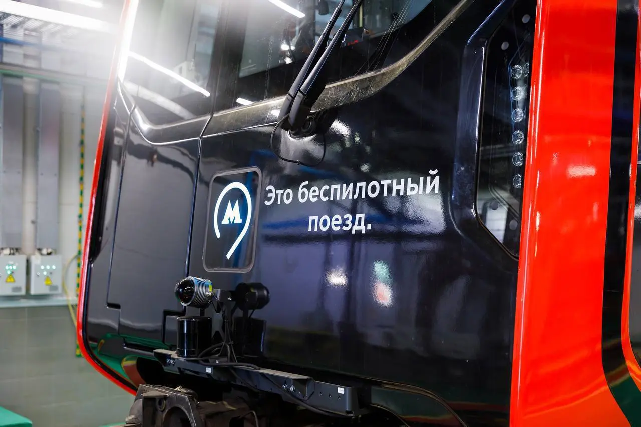 По итогам недавнего опроса большинство пользователей ответили, что не доверяют искусственному интеллекту вождение в такси | Сетка — социальная сеть от hh.ru